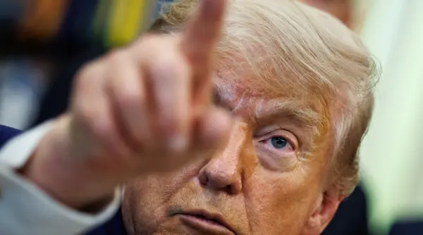 donald trump atac la barack obama presedinte de doi bani