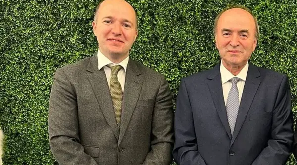 alexandru toader fiul lui tudorel toader contesta arestul preventiv ce acuzatii i se aduc