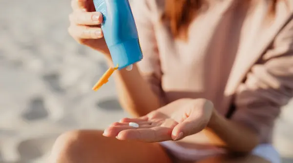 produs comercializat ca avand spf de 50 de fapt avea doar de 4 scandalul care a inasprit regulile pentru industria produselor australiene de protectie solara