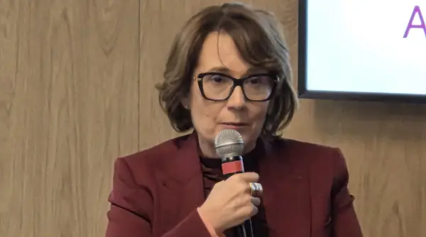 nicoleta pauliuc cere screening national de sanatate trebuie sa rupem pisica si sa plecam de undeva video
