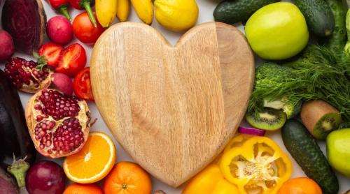 Nu toate fructele și legumele sunt la fel de bune pentru inimă. Iată care pot reduce riscul de boli cardiovasculare
