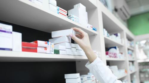 Reformă majoră în farmacii. Documentele pe hârtie dispar. Proiect cheie pentru salvarea finanțării PNRR