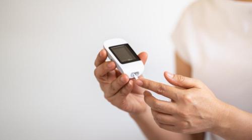 Glicemia peste 100 mg/dl: Ce înseamnă rezultatele analizelor și când devin o urgență medical
