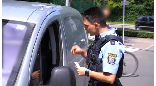 Poliția din Austria a confiscat mașina unui român, după ce l a depistat cu viteză prea mare în oraș 