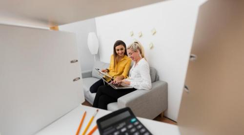 Ai apartament pe Airbnb sau Booking? Taxele datorate în 2026 și pragul care schimbă regimul fiscal