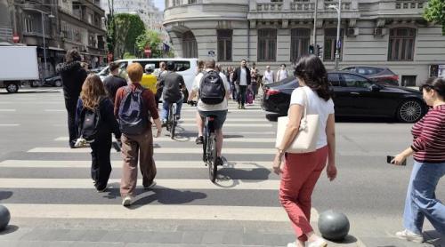Ce se schimbă de la 1 august pentru români. TVA la locuințe, pensii și termene fiscale importante