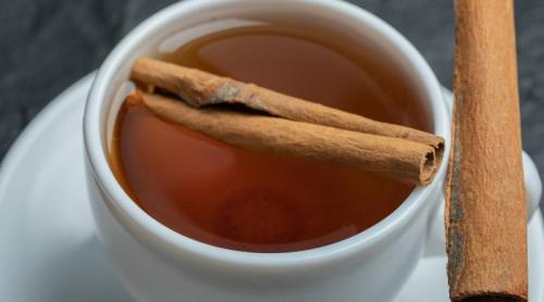 Ceaiul care ajută organismul să lupte cu inflamația. Poate regla glicemia și colesterolul