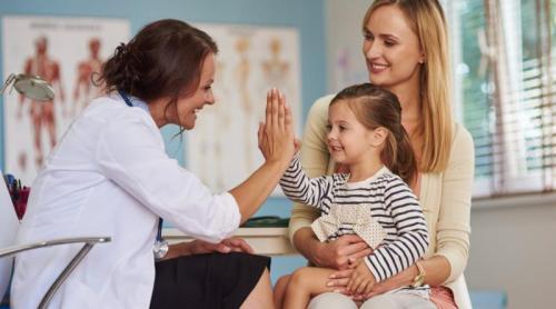 Diagnosticele de autism la fete au crescut după pandemia de COVID 19