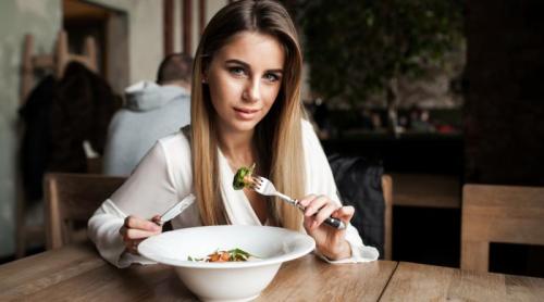 Mai trebuie să numărăm caloriile ca să slăbim? Ce se schimbă în era medicamentelor GLP 1