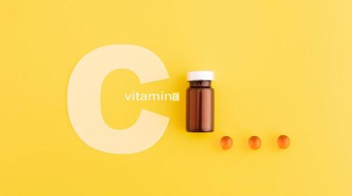 Poate vitamina C să vindece o răceală? Ce spune un laureat al Premiului Nobel