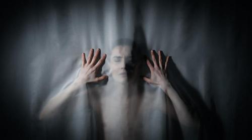 De ce refuză pacienții tratamentul psihiatric. Dr. Claudia Anghel: Stigmatizarea persistă și în secolul XXI