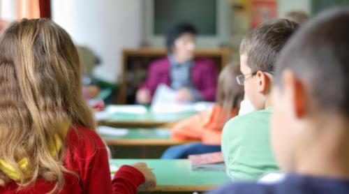 Evaluarea Națională, o simplă bifă birocratică? Prof. Chiru dezvăluie de ce rezultatele din primar nu aduc nicio schimbare în Educație