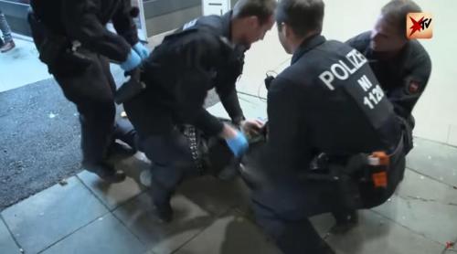 Îngrijitorul român din Austria care a furat aur de 300 000 euro de la un bătrân a primit pedeapsa minimă dintr un motiv incredibil 