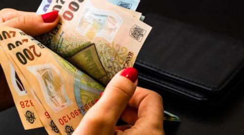 Statul schimbă regulile pentru banii de pensie. Contul care poate transforma 300 de lei lunar într o sumă uriașă