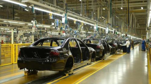 Trump susține producția de mașini chinezești în SUA, dar respinge importurile din China