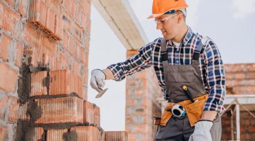 Veste bună pentru cei care își construiesc sau renovează casa: Mai multă libertate pentru lucrările în regie proprie