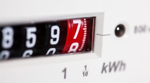 Cum activezi alerta de consum la electricitate și ce îți spune mesajul primit