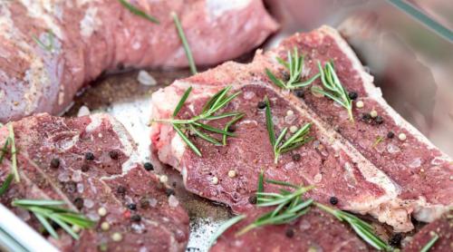 Legătura dintre carnea roșie și diabet. Zahărul din carne care poate crește riscul de boală
