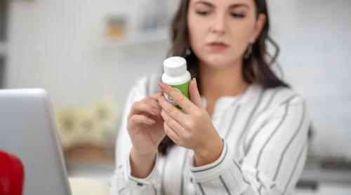 Vitamina D toamna: cine riscă un deficit și de ce excesul poate face rău