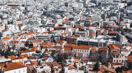 Grecia oferă 36.000 de euro, granturi pentru renovarea locuințelor, și 2.500 de euro pentru asistență